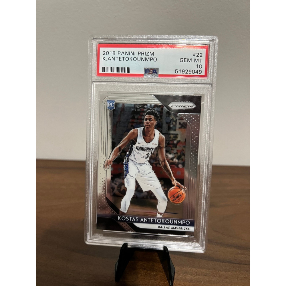 2018 PANINI PRIZM KOSTAS ANTETOKOUNMPO 22